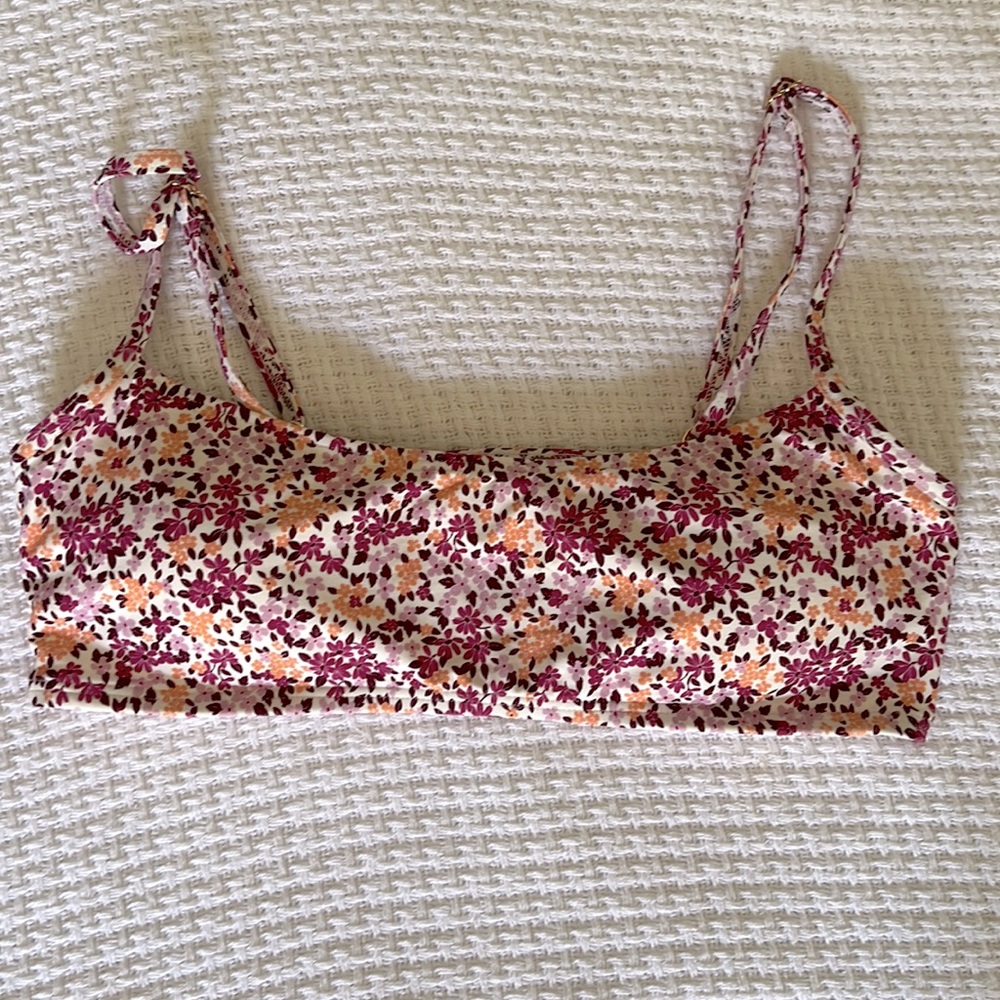 Loft Swim Top Medium